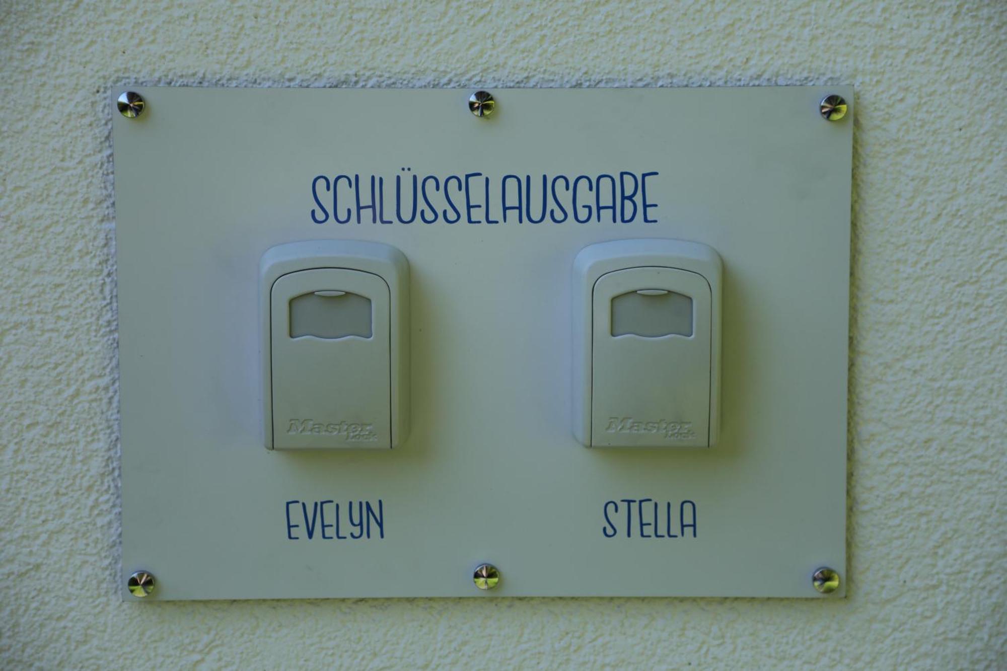 Eine Sehr Gemuetliche Dachgeschoss Ferienwohnung Ihlow  المظهر الخارجي الصورة